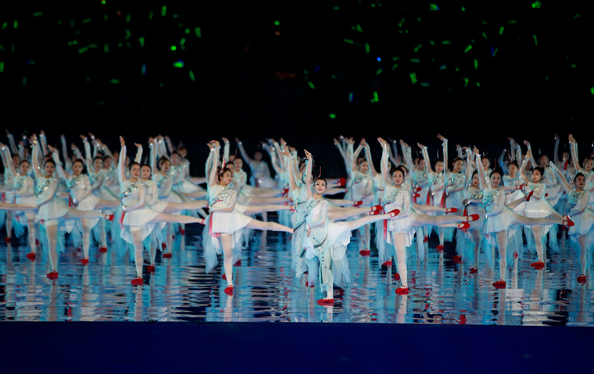 塞上风情，流光溢彩——新亚胜点亮陕西省运会开幕式！