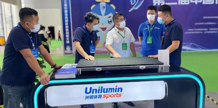 2022山东体博会︱多位省领导莅临洲明展位，两大沉浸式体验区成吸睛亮点！