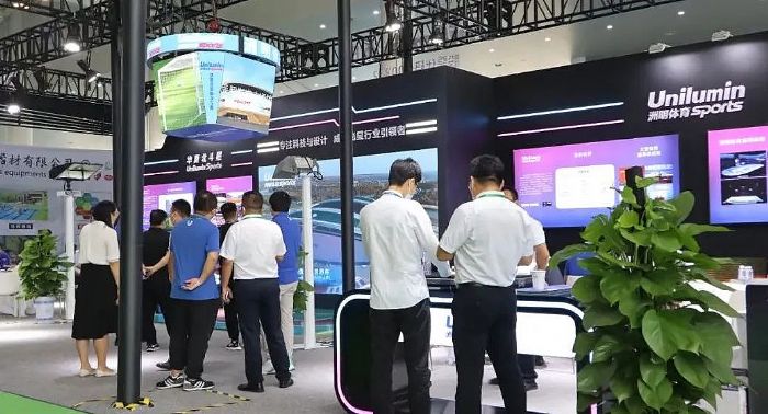 2022山东体博会︱多位省领导莅临洲明展位，两大沉浸式体验区成吸睛亮点！