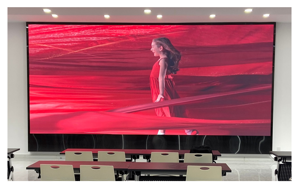 沃顿打造北京凤凰岭风景区管理处报告厅高清小间距LED显示屏