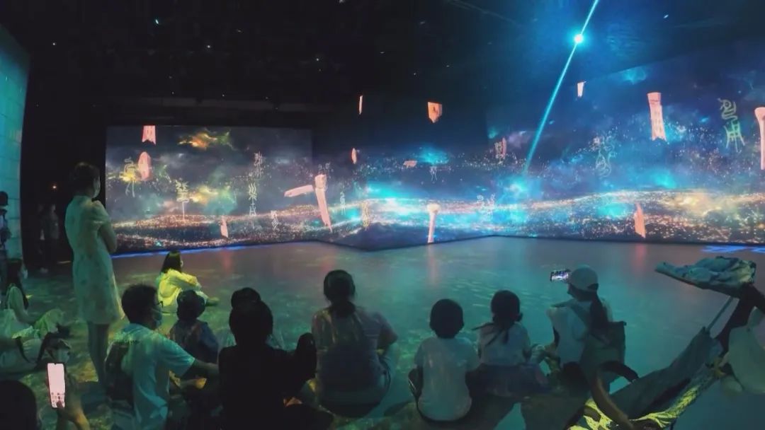 央视报道！裸眼3D大屏助力杭州国家版本馆成就文化名片！