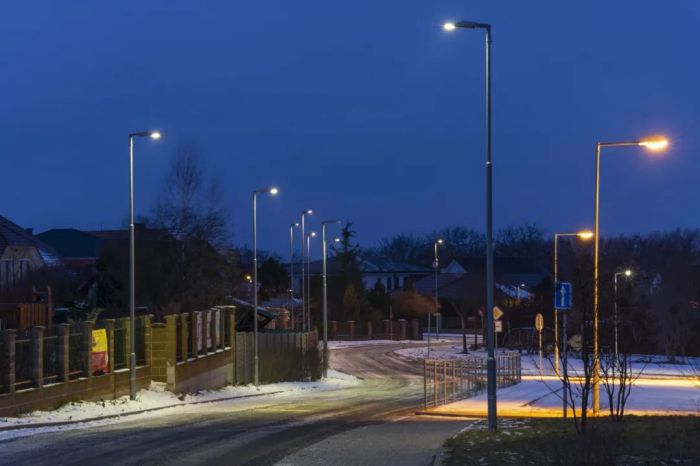 这一活动评选，洲明集团荣登照明行业「科技二十强」等三大榜单！