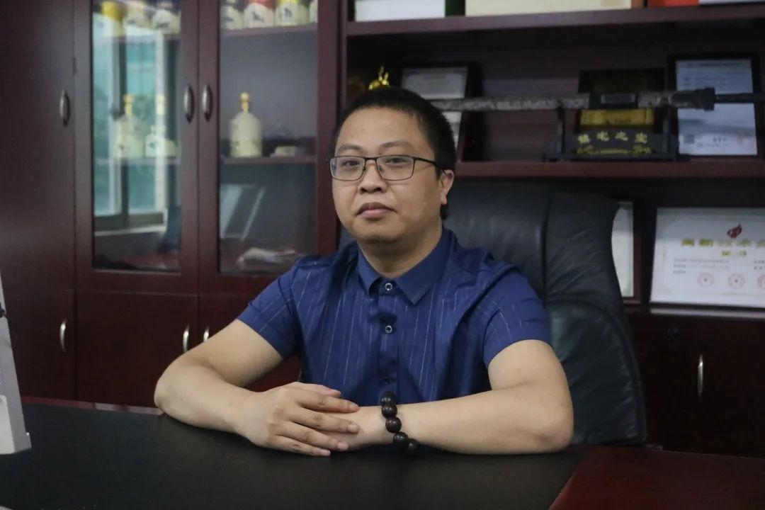 星光彩：敢闯敢拼敢冒险 求真求实求发展