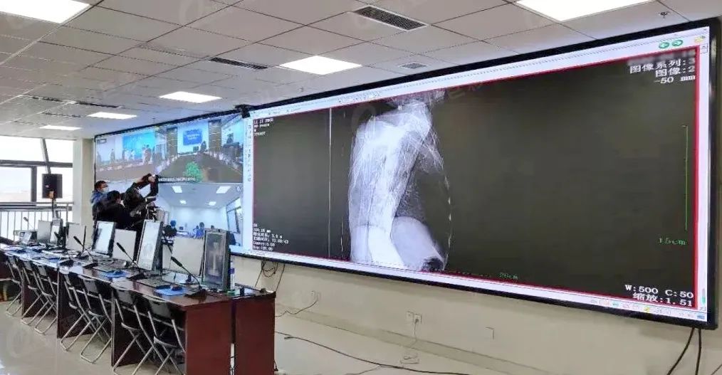 LED显示屏大显身手,智慧医疗体系进入“超高清时代” LED显示屏大显身手,智慧医疗体系进入“超高清时代”