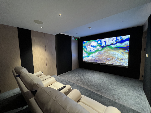 雷曼家庭巨幕线下体验店再提速 7城9店集体亮相