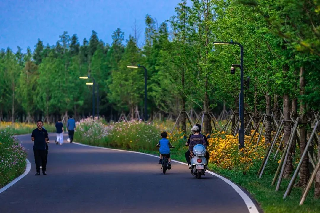 欧普照明实验室连续8年通过CNAS认可实验室的评审，助力落地走入千家万户