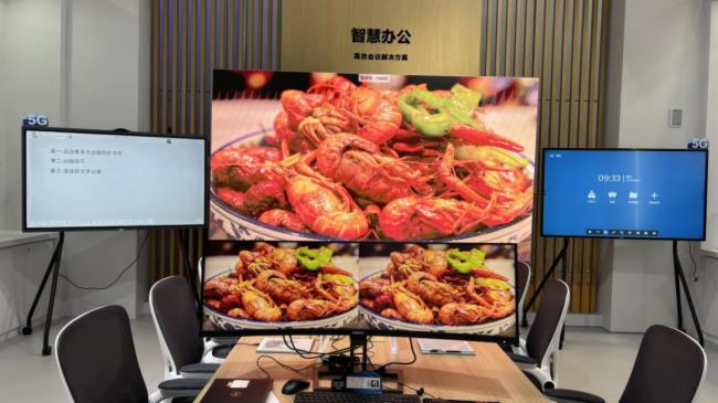 飞利浦精彩亮相第五届中国国际进口博览会，展示全屏视讯新生态！