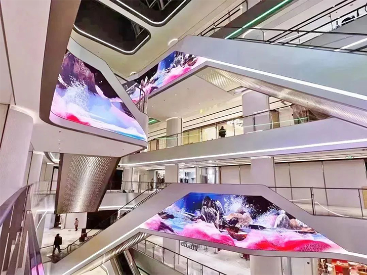 雷曼超高清显示花样护航第五届进博会