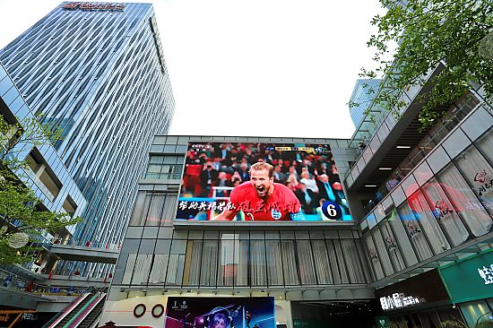 狂欢进行时 齐普光电租赁屏火爆卡塔尔世界杯！