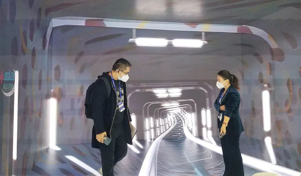 2022世界显示产业大会新型显示创新成果展-美亚迪惊艳亮相