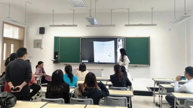 创维光电荣获DIC AWARD 2022商显应用创新金奖 创维光电荣获DIC AWARD 2022商显应用创新金奖