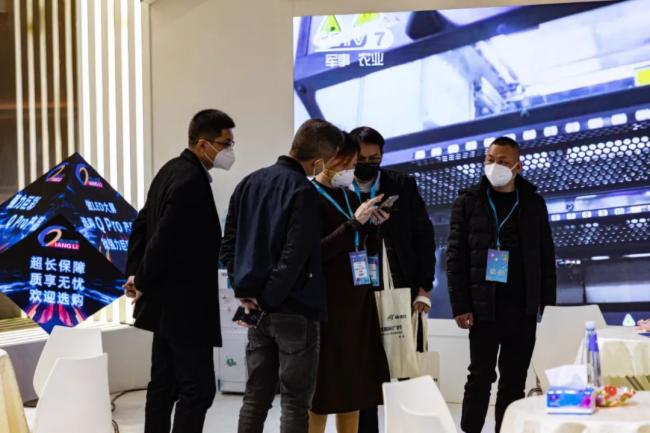 精彩直击!强力巨彩闪耀亮相大国好货创新联展! 精彩直击!强力巨彩闪耀亮相大国好货创新联展!