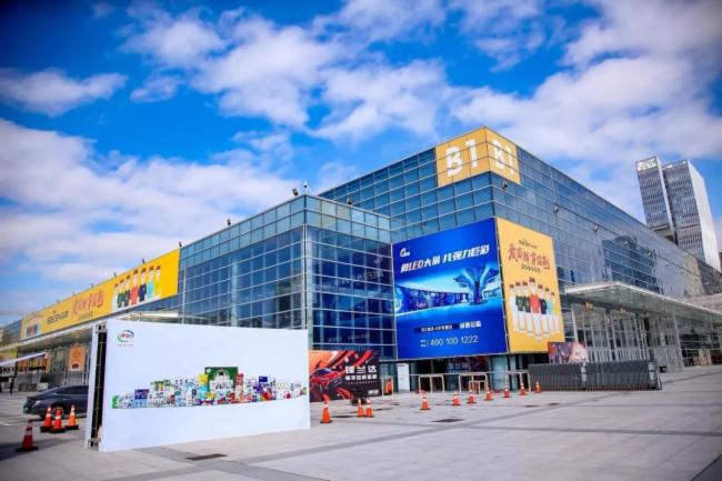 精彩直击!强力巨彩闪耀亮相大国好货创新联展! 精彩直击!强力巨彩闪耀亮相大国好货创新联展!