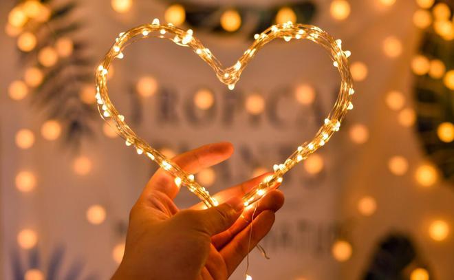 本土龙头，卡莱特：以显控系统为基础，纵向布局专业视频处理市场