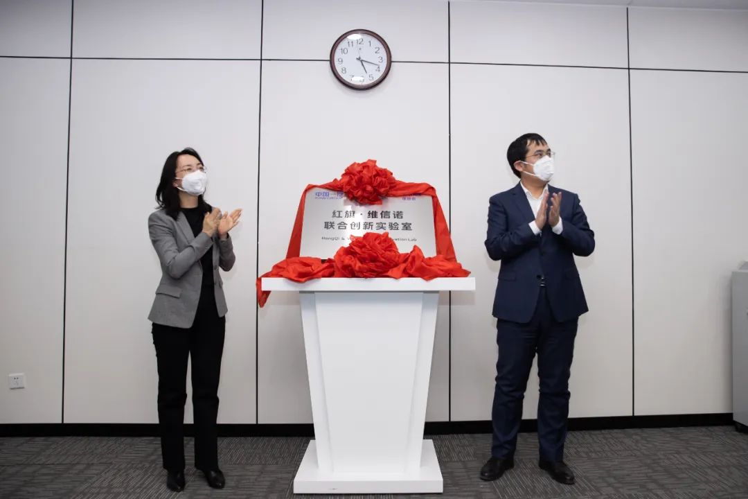 中国电子报评出2022年新型显示产业十件大事