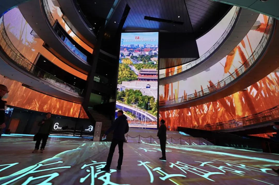 冬奥一周年 | 利亚德向中国电影博物馆捐赠冬奥会开闭幕式LED显示屏