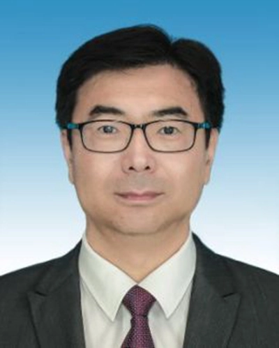 LED行业巨震！同一天，3家企业“换”董事长……接下来，到谁？
