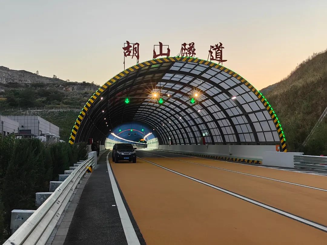 161公里！上海三思LED科技全面助力全国零碳智慧高速开通！