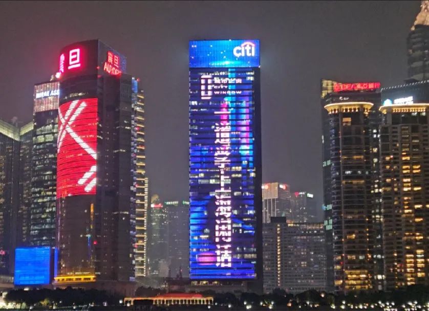 开年爆剧《繁花》大火，LED显示屏见证魔都上海的繁华与变迁