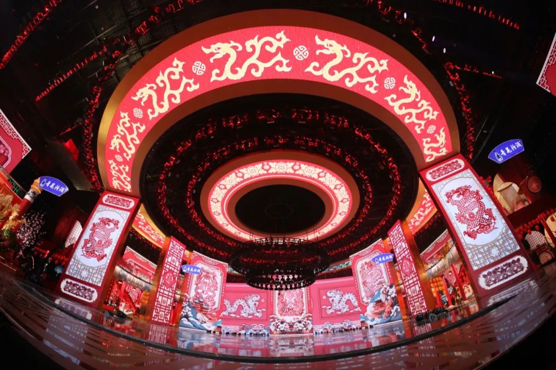 诺瓦星云点靓11场春晚盛宴，助力超10000㎡创意视界！