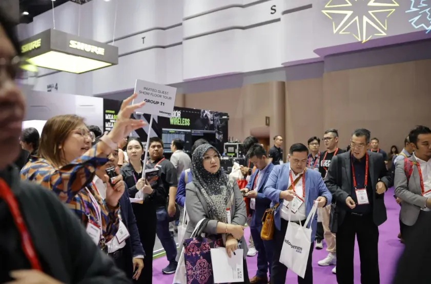扬帆出海，势不可挡！中国LED展商在Infocomm Asia大放异彩，实力领跑全球！