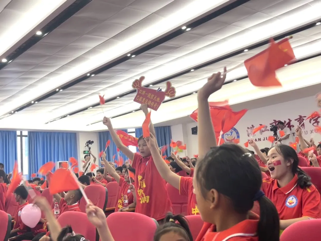 不只是计分板！LED显示屏点亮每一个角落，拉近你与巴黎奥运会的距离