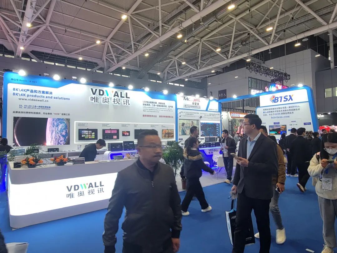 "屏"定未来！直击ISLE 2025，解码下一代显示技术DNA！