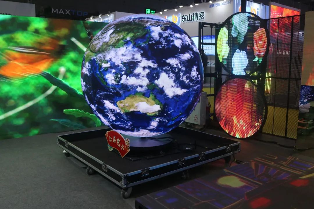 "屏"定未来！直击ISLE 2025，解码下一代显示技术DNA！