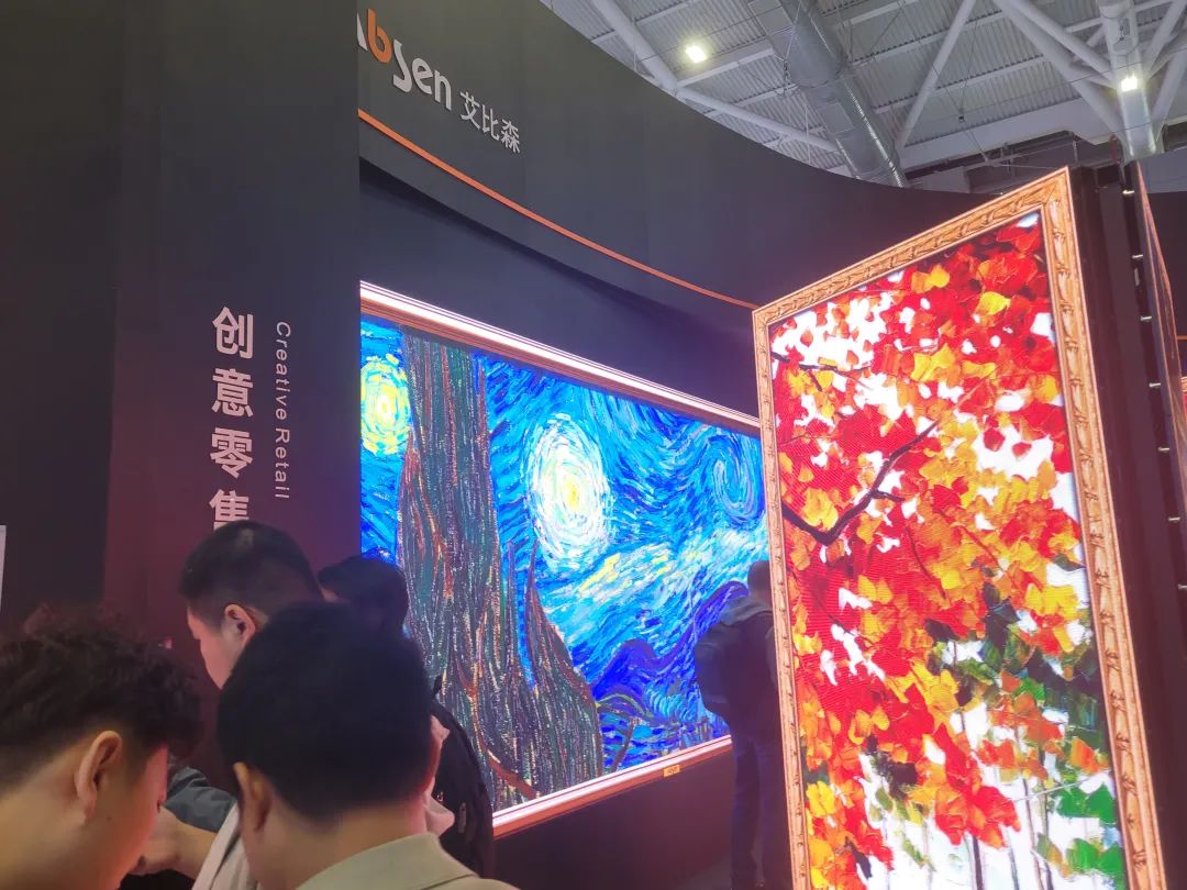 "屏"定未来！直击ISLE 2025，解码下一代显示技术DNA！