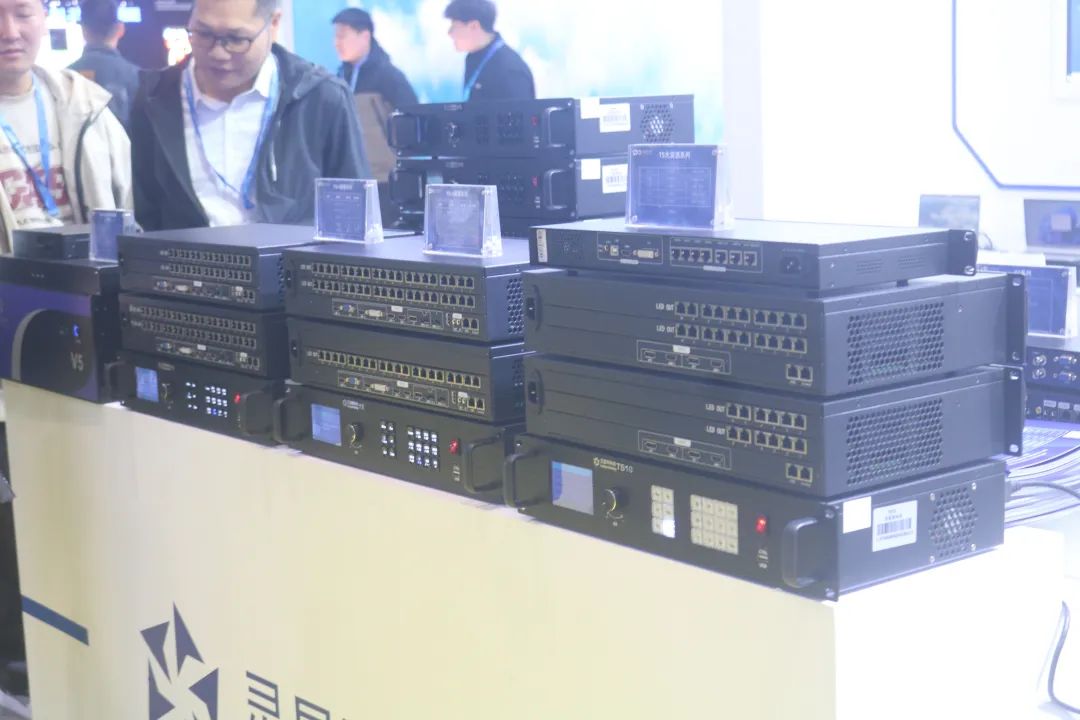 "屏"定未来！直击ISLE 2025，解码下一代显示技术DNA！