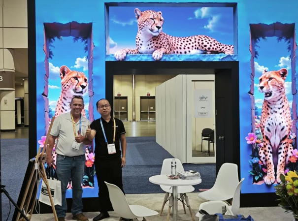 InfoComm USA 2025 | 锐拓显示视觉盛宴现场速递
