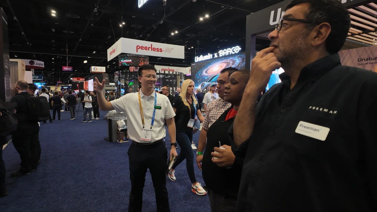 InfoComm 2025圆满收官 | 美矽微单端控制1080像素超长透明隐形模组引关注