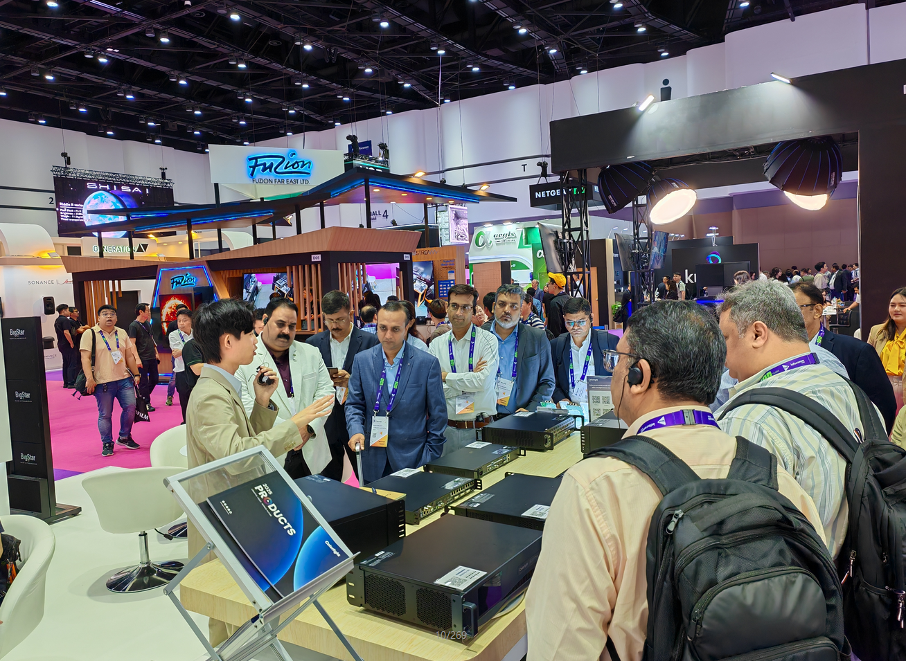 卡莱特亮相Infocomm Asia 2025，解锁视觉科技