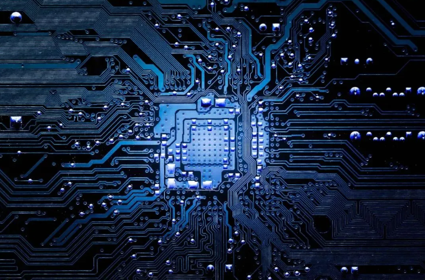 LED屏企突然涨价 14%！，如何破解 PCB 涨价背后的供应链困局？ 导语：