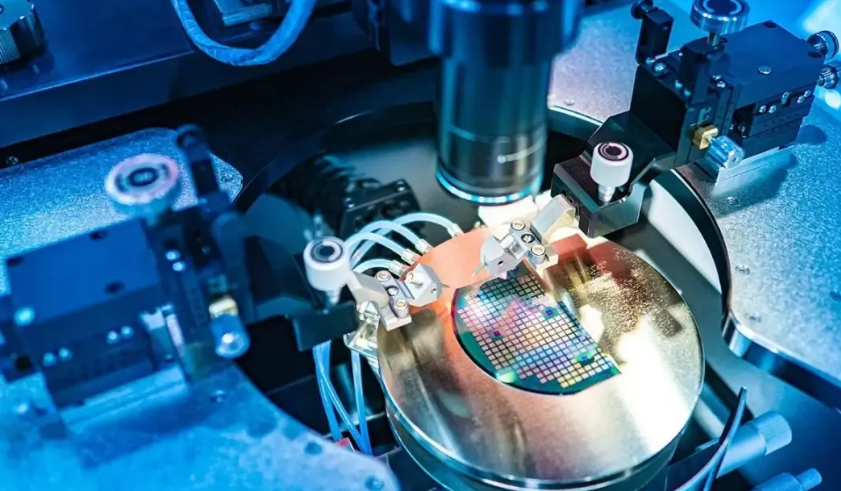 价格相差近 1 倍!MIP与COB成本差距正在缩小,明年或将迎来交叉点? 价格相差近 1 倍!MIP与COB成本差距正在缩小,明年或将迎来交叉点?