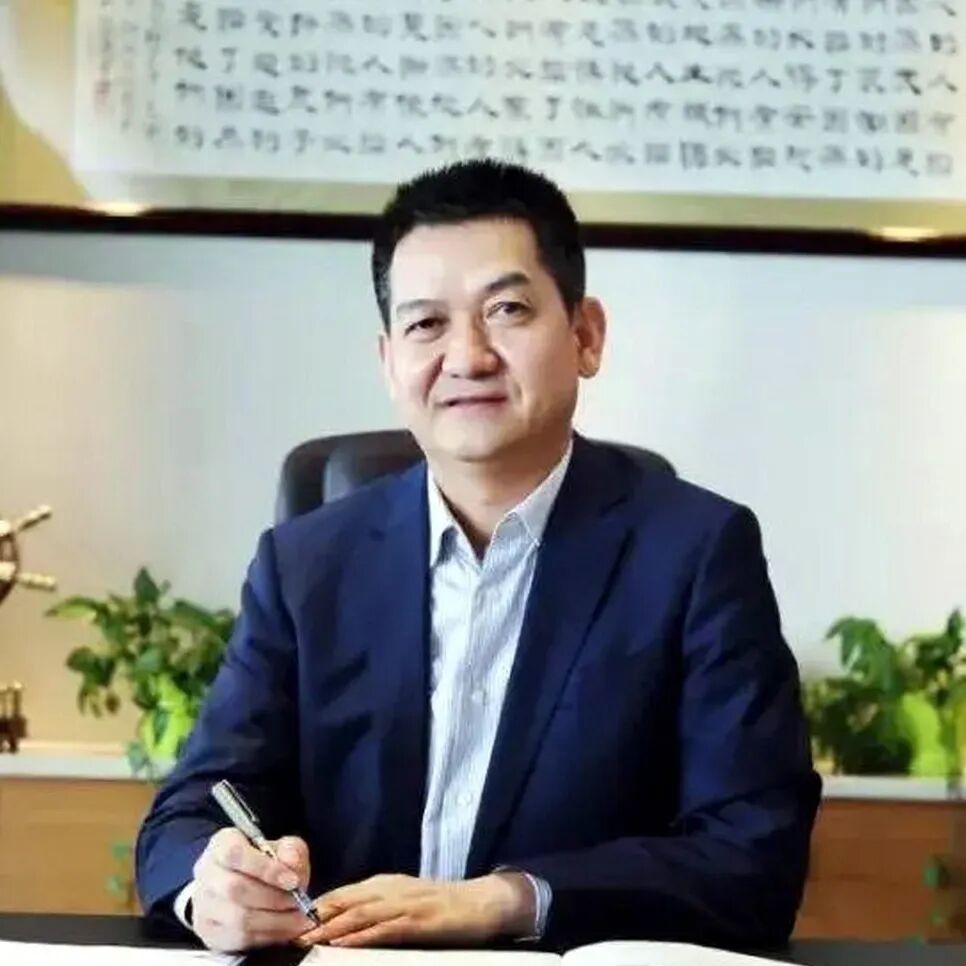 艾比森创始人自投反对票拒当董事长为哪般？