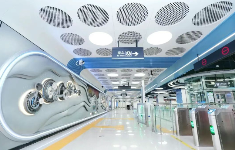 今日启程！东莞地铁 1 号线开通，领灿用显示技术讲述城市故事​