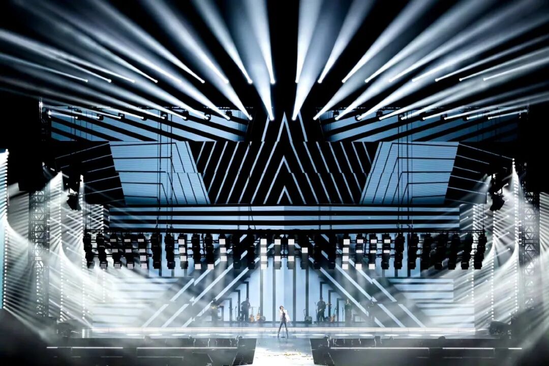 光祥大屏赋能双场景！闪耀Ella演唱会与小红书商业大会