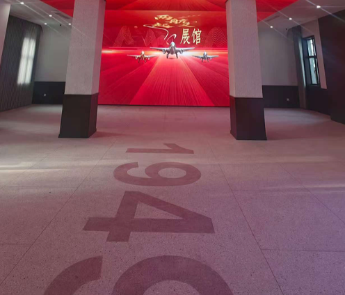 技术对话历史：天津两航起义展厅的“屏”上传承