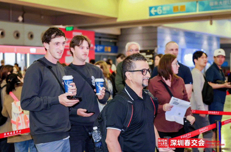 隆重开幕！深圳燃启LED智显×声光视讯×广告标识开年大展