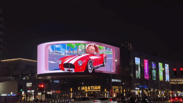 领灿裸眼3D巨屏落地宁波宏泰广场，打造城市新视觉标识