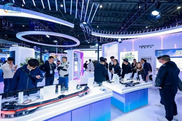 京东方华灿、瑞丰光电、鸿利智汇、国星光电、晶科电子、星宇股份等16企MicroLED齐聚ALE 2026,引领车载交互显示与照明智能升级 京东方华灿、瑞丰光电、鸿利智汇、国星光电、晶科电子、星宇股份等16企MicroLED齐聚ALE 2026,引领车载交互显示与照明智能升级