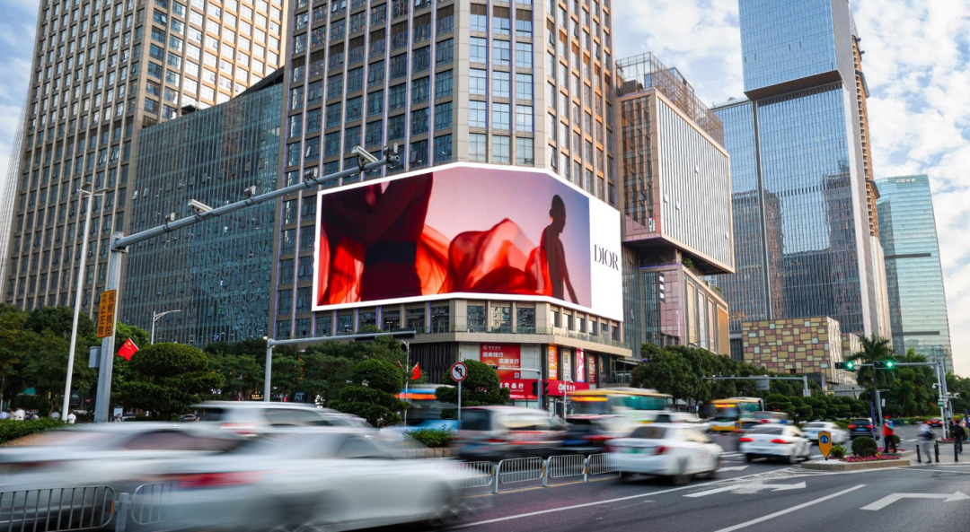 增速10%+，剑指350亿！未来五年室外彩色LED屏的增长引擎与新增长点