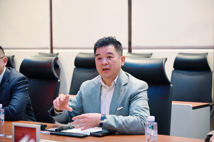 丽江市委书记浦虹率团到访利亚德励丰文旅集团，擘画“科技+文旅”合作蓝图