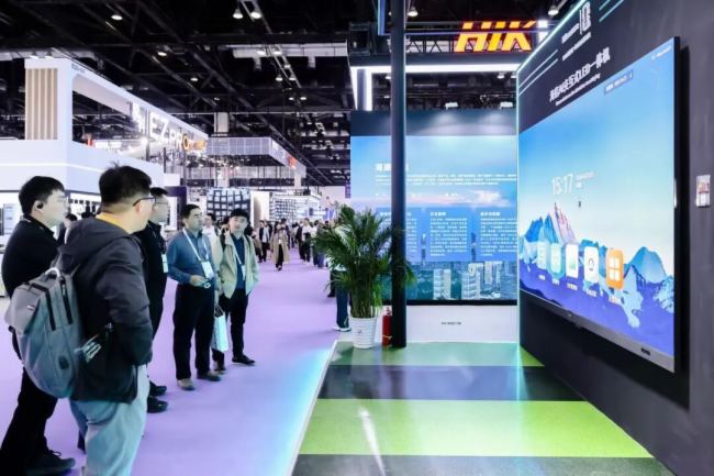  海信商用显示重磅发布 LED一体机G-U系列：以全维度优势铸就商用显示新标杆