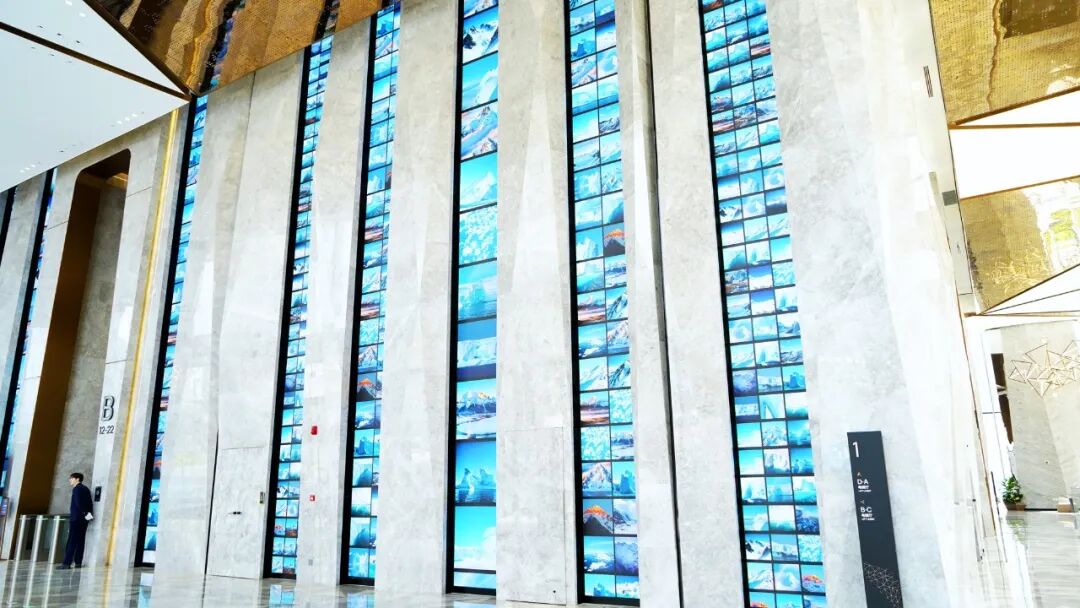 三思全场景高端显示方案落地张江科学之门 | 点亮科创地标新名片