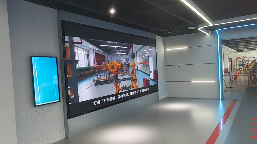 春风拂过万物“屏”新 ，海佳彩亮三月“春日光影图鉴”