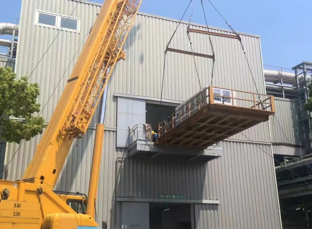 面板巨头入场，COB显示市场裂变在即